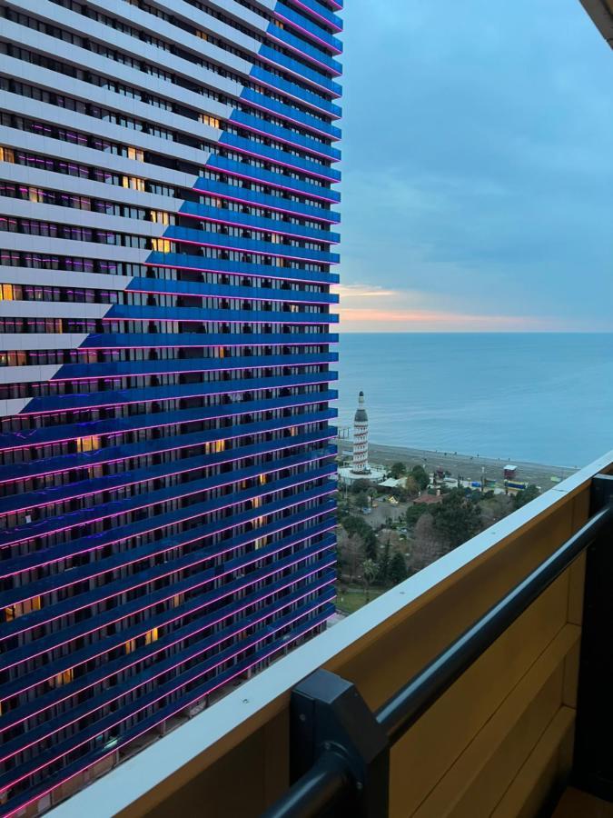 Orbi City Suite Batumi Exterior foto