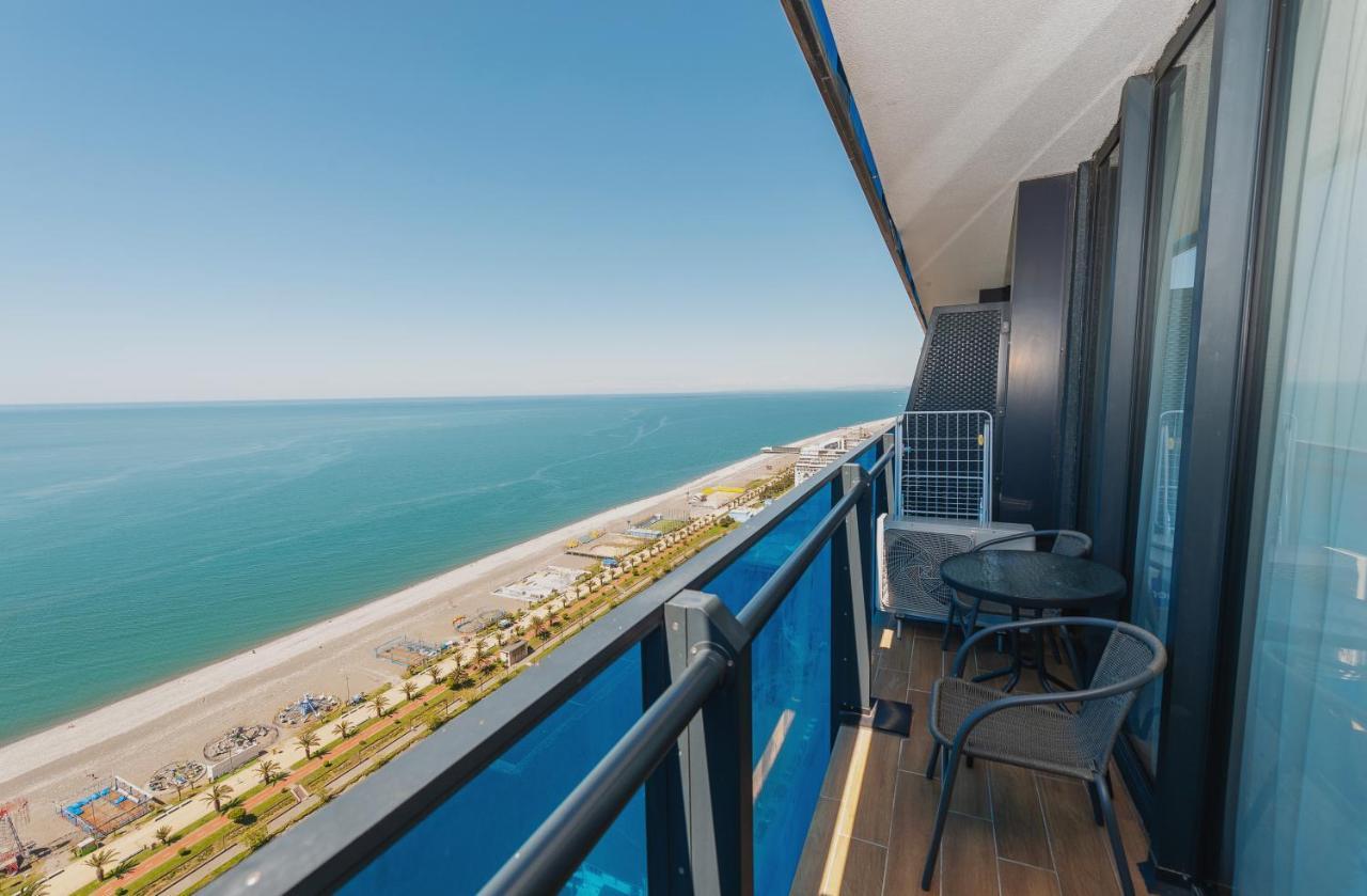 Orbi City Suite Batumi Exterior foto