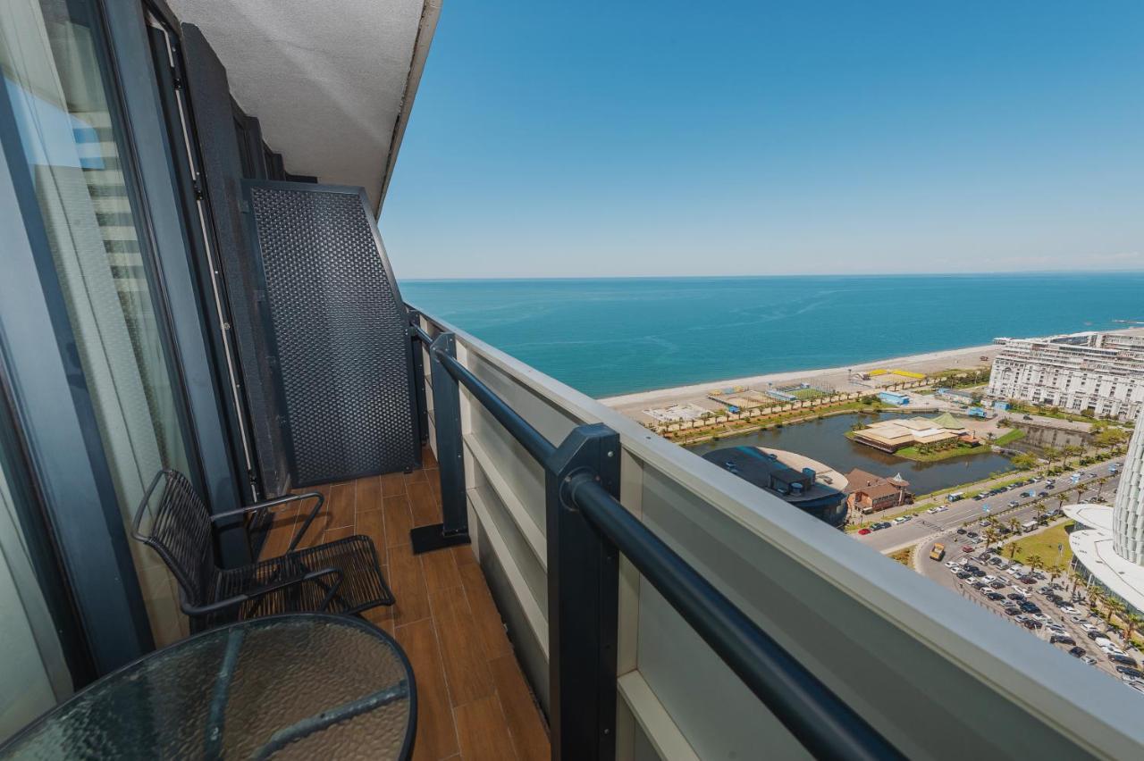 Orbi City Suite Batumi Exterior foto