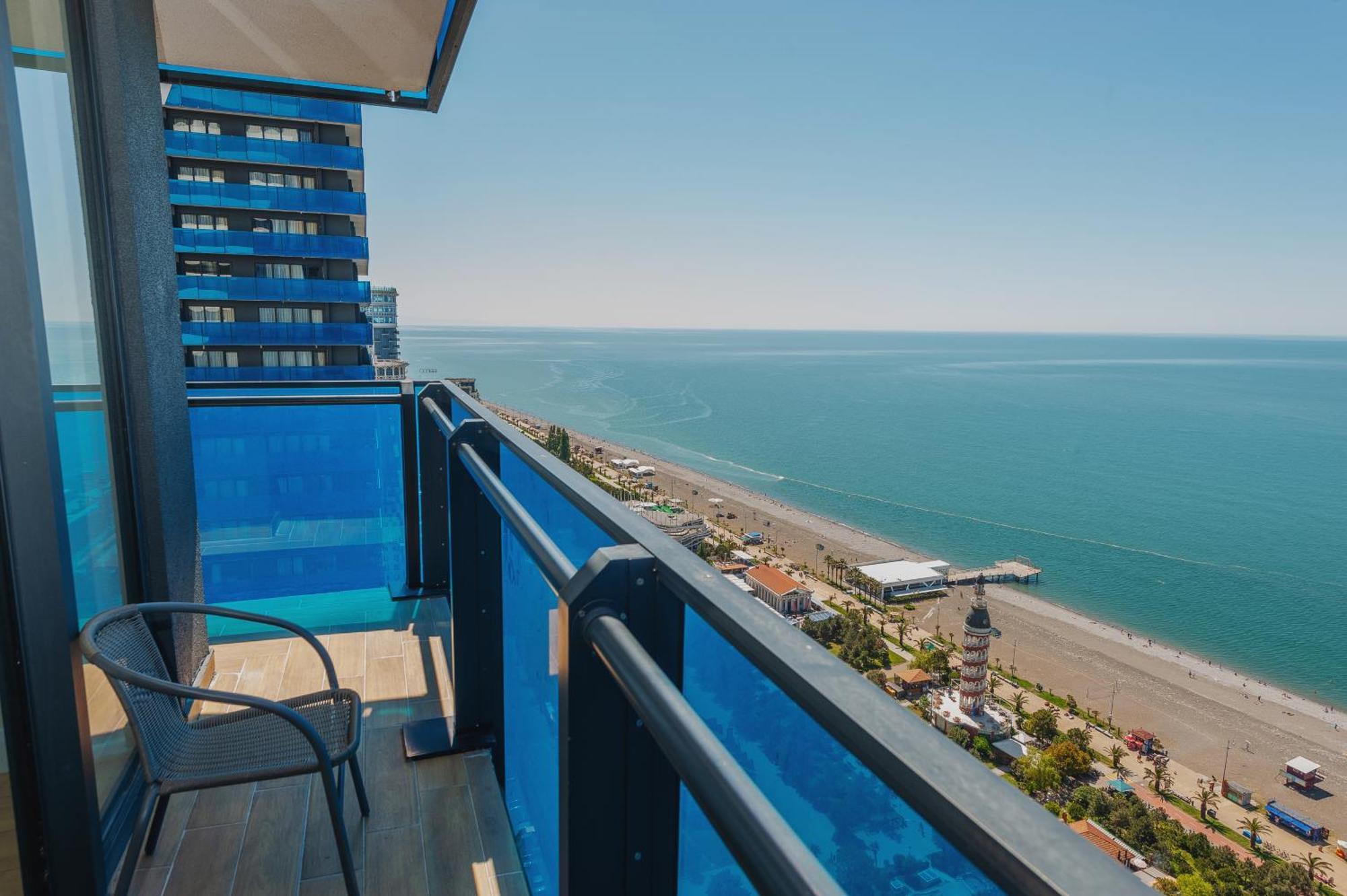 Orbi City Suite Batumi Exterior foto